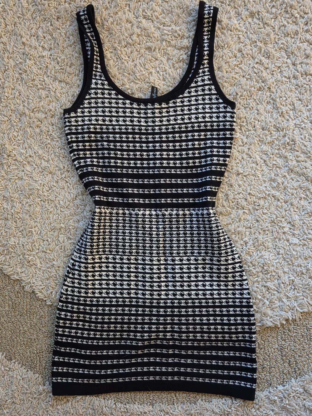 Guess By Marciano Black & White Houndstooth Tank Dress